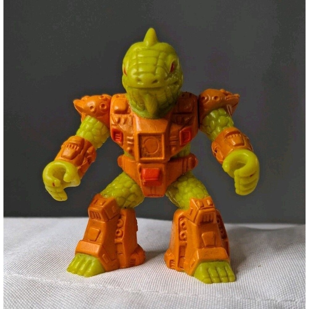 Hasbro Battle Beasts #29 Icky Iguana Action Figure 1987 Vintage, No Rubsign Toy